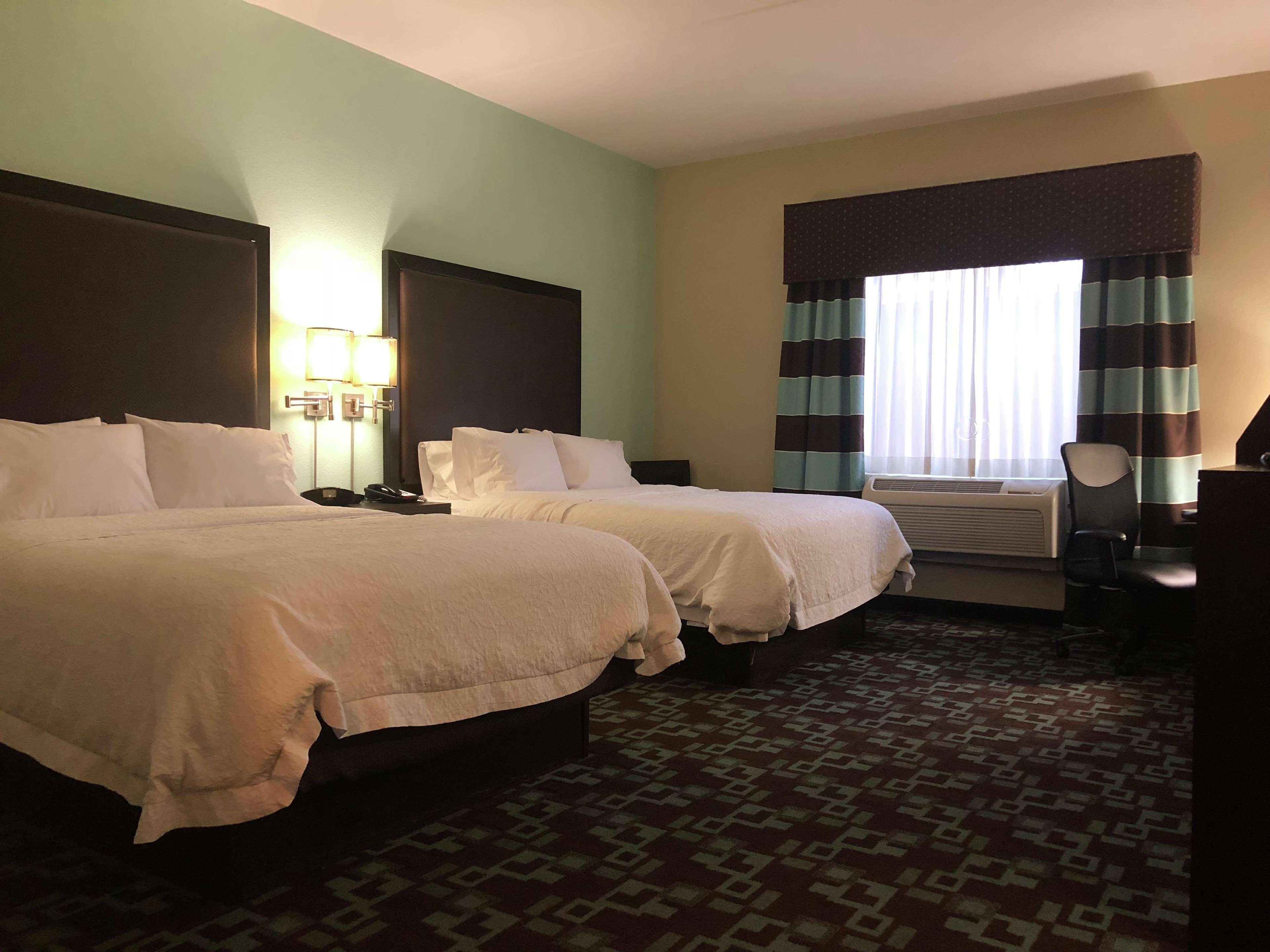 Hampton Inn & Suites Nashville At Opryland Экстерьер фото